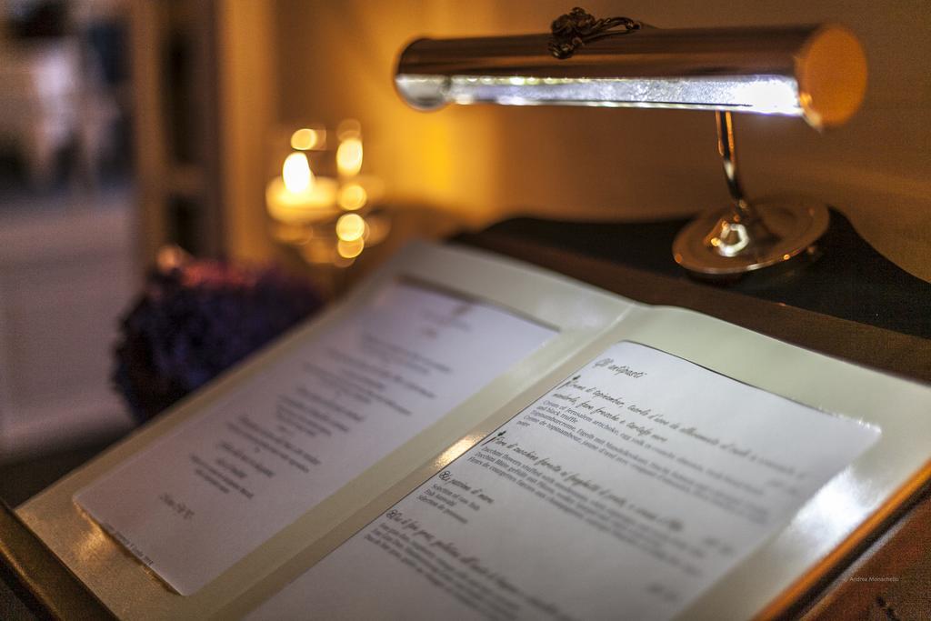 Hotel Splendide Royal Lugano Bagian luar foto A lamp on a piano